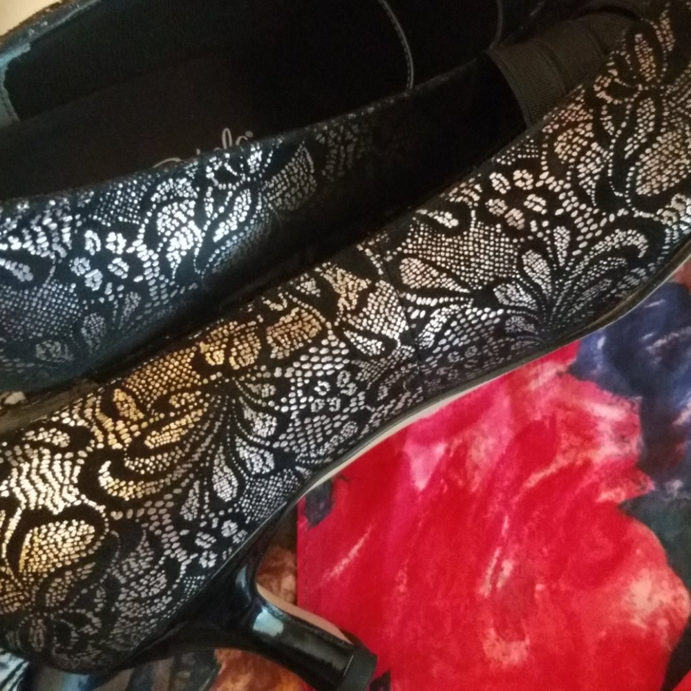 Beautiful Heels - Picture 7 of 8